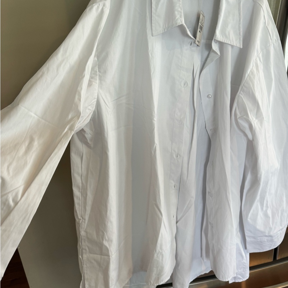 Brand new blouse. 3X white